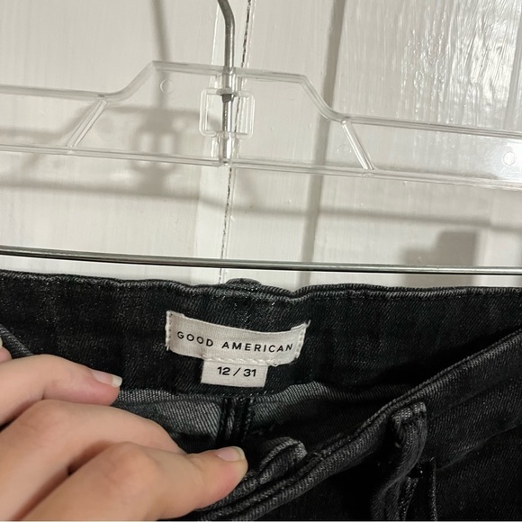 Good American Good Legs Skinny Jeans Black 184 Raw Hem Size 12 31 Inches T1 - Picture 4 of 9